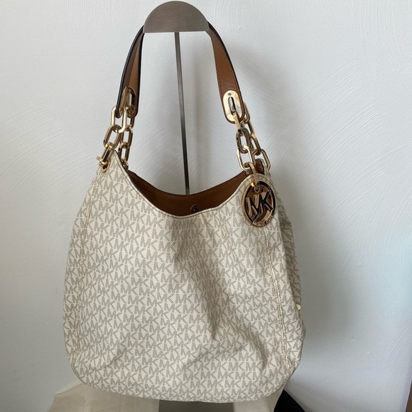 Michael Kors Fulton Large Leather Shoulder Bag - Picture 1 of 7